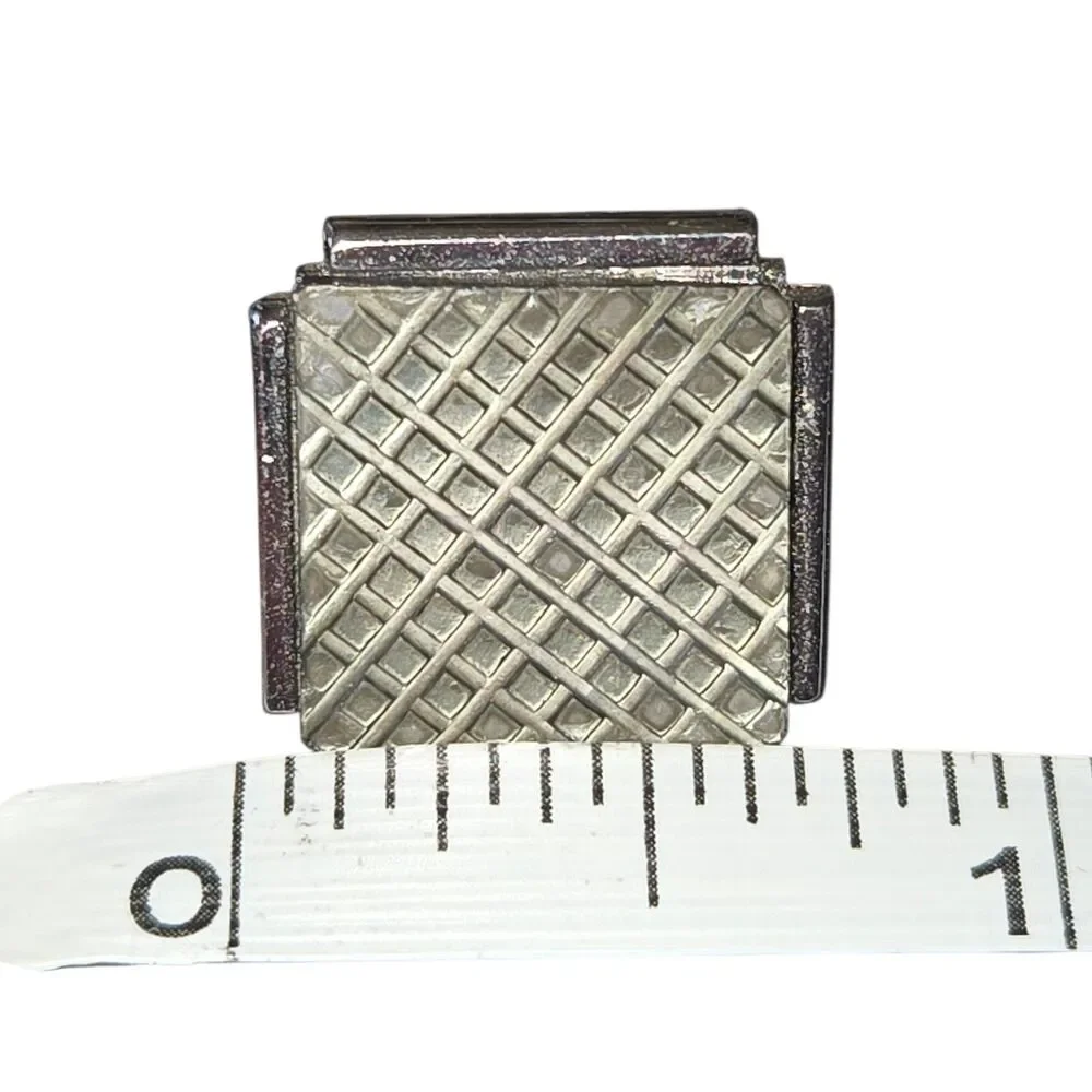 Swank Signed Charcoal Grid Cut Stone Inlaid Silver Tone‎ Cuff Links 0.75